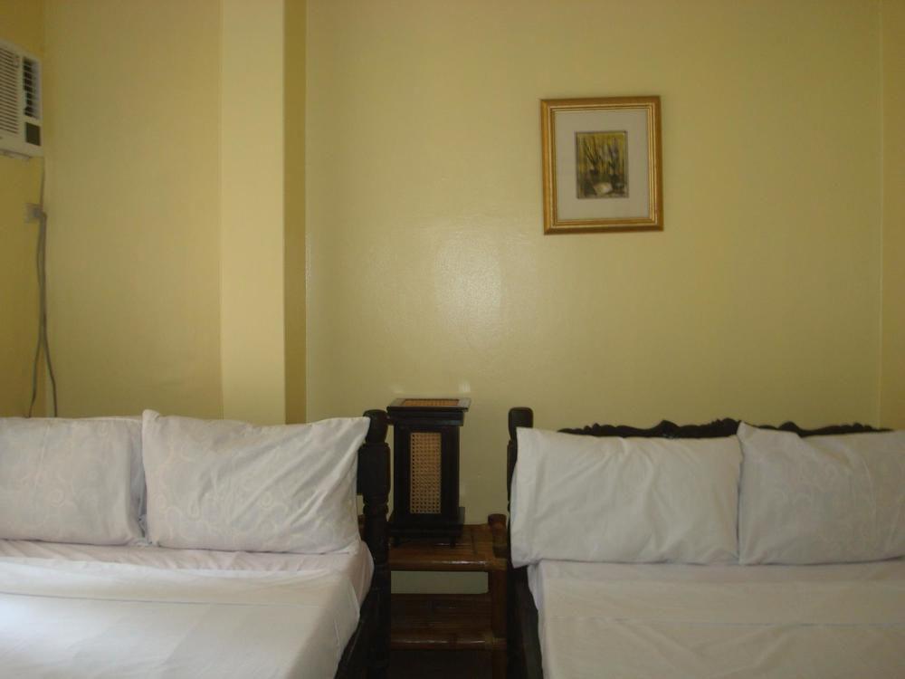 Hotel Casa Dayang Kalibo Extérieur photo