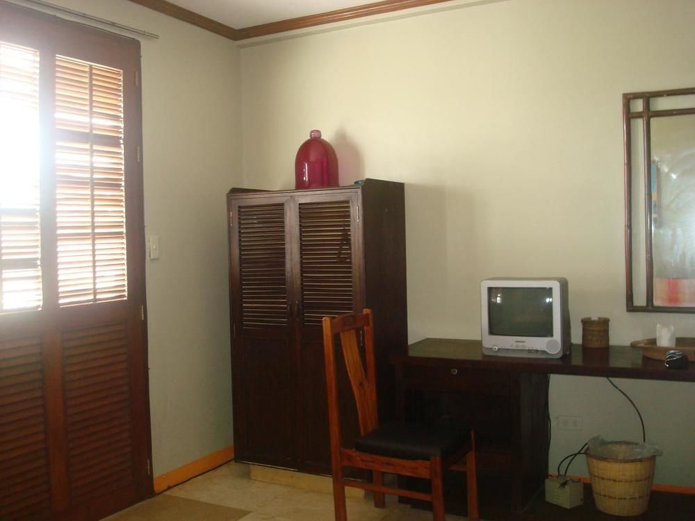 Hotel Casa Dayang Kalibo Extérieur photo